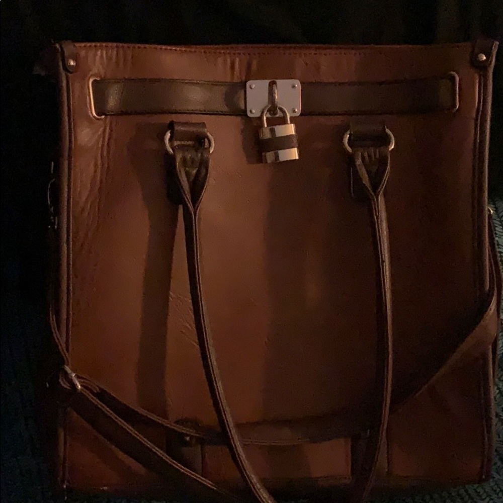 Leather bag